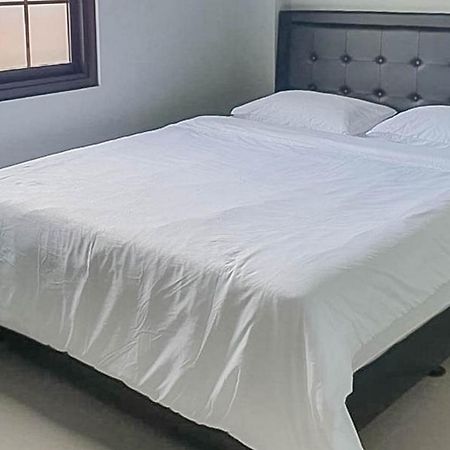 Mahkota Residence Mitra Reddoorz 加拉旺 外观 照片