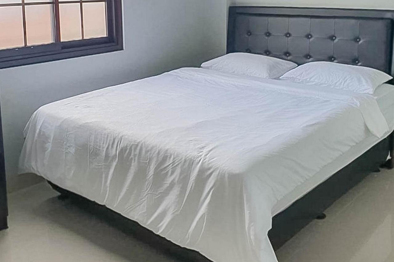 Mahkota Residence Mitra Reddoorz 加拉旺 外观 照片